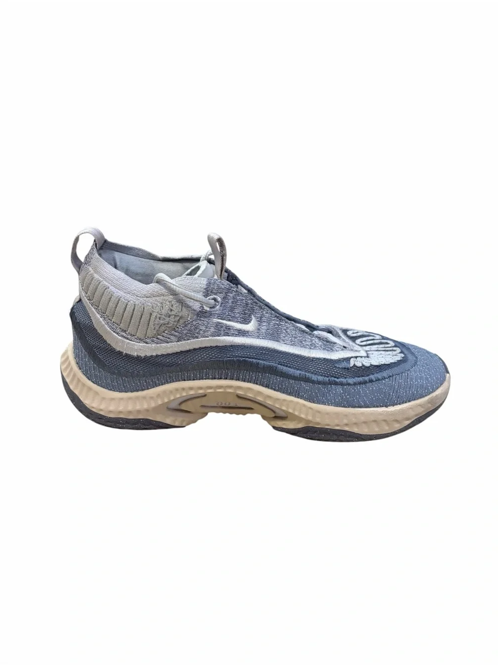 Nike Cosmic Unity 3 Basketball Shoes Womens 8 Football Gray FV3526-010